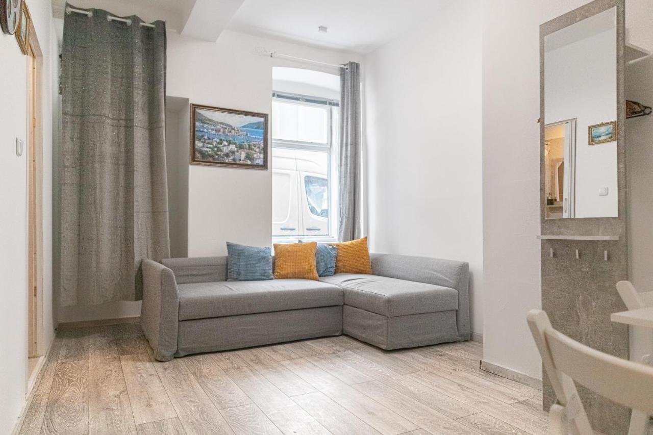 3 Standard Rooms Near Hauptbahnhof Wina Bagian luar foto
